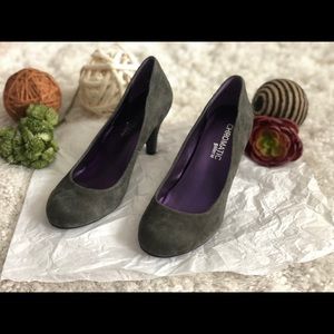 Dark grey suede size 5.5 pump 3” heel